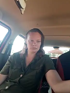 redsparrowXxXx online show from 04-20-26, 08:17