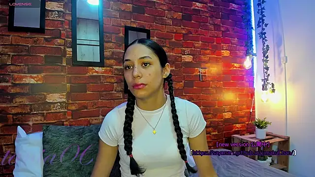 Snapshot of TANIA_06 chatting on 02-24-25, 01:31 TANIA 06 online show from 02-24-25, 01:31