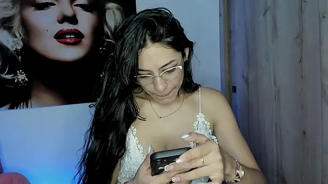 TANIA 06 online show from 10-24-25, 01:18