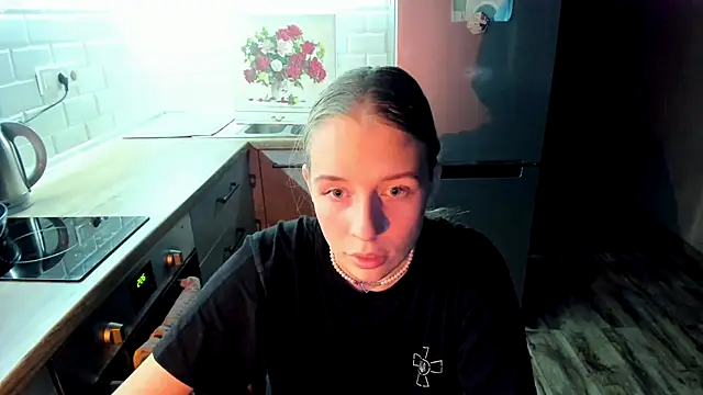 AnnNorriss online show from 10-16-25, 06:42