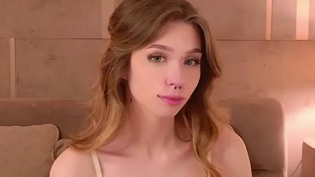 Snapshot of Sierra_Fane chatting on 05-16-26, 10:36 Sierra Fane online show from 05-16-26, 10:36
