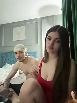 Snapshot of NaomiMulan chatting on 03-11-25, 10:53 NaomiMulan online show from 03-11-25, 10:53