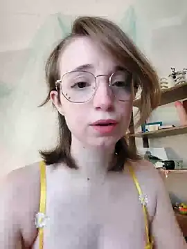 Snapshot of Elise_Nyx chatting on 04-24-26, 12:40 Elise Nyx online show from 04-24-26, 12:40