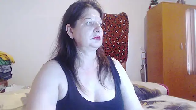 Snapshot of ExtasyMature chatting on 06-20-26, 05:16 ExtasyMature online show from 06-20-26, 05:16