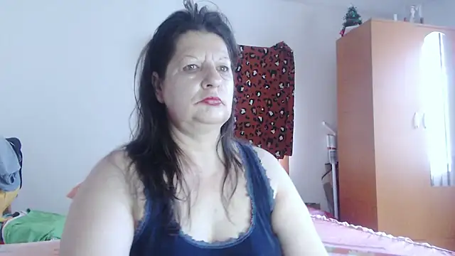 Snapshot of ExtasyMature chatting on 07-05-26, 06:20 ExtasyMature online show from 07-05-26, 06:20