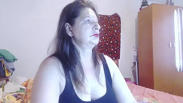 Snapshot of ExtasyMature chatting on 07-06-26, 05:04 ExtasyMature online show from 07-06-26, 05:04