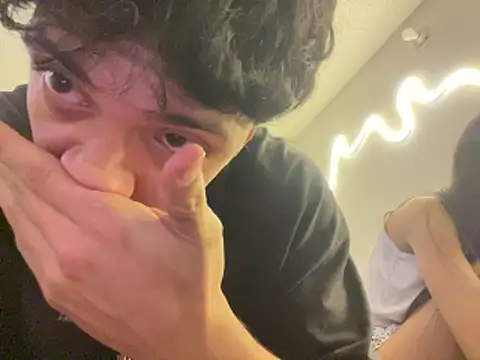 DesireLuxe online show from 03-28-26, 07:30