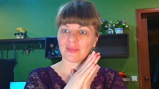 VeronikawGold online show from 11-11-25, 04:51