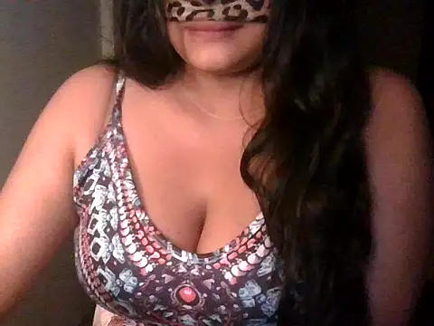 Snapshot of LustyTasha chatting on 04-28-26, 08:03 LustyTasha online show from 04-28-26, 08:03