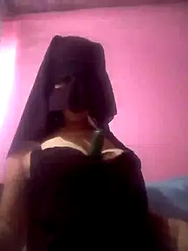 Snapshot of -Zomord chatting on 02-23-25, 11:11 -Zomord online show from 02-23-25, 11:11