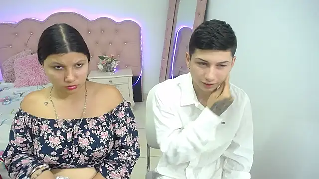 Snapshot of katty_And_alex chatting on 03-15-25, 08:32 katty And alex online show from 03-15-25, 08:32