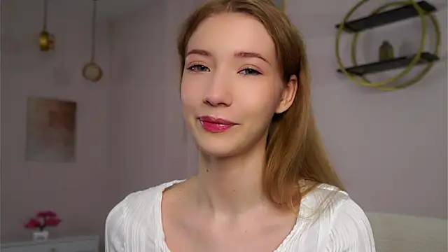 SunnivaCovil online show from 09-19-25, 02:40