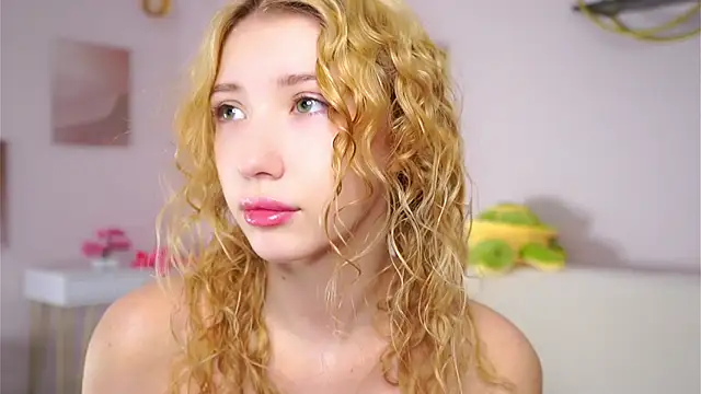 SunnivaCovil online show from 02-14-26, 02:36