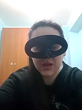 Dolcecurvy online show from 03-17-25, 02:12