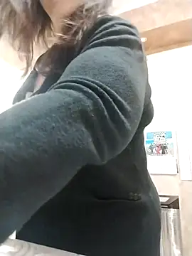 Dolcecurvy online show from 11-15-25, 10:37