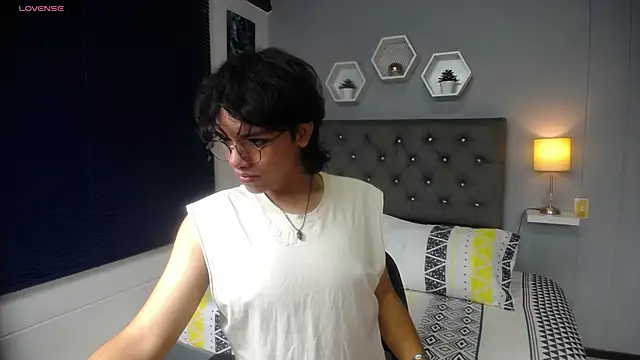 cheryl bohareal online show from 02-27-25, 04:21