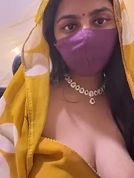 Dishasarmaa05 online show from 11-18-25, 04:00