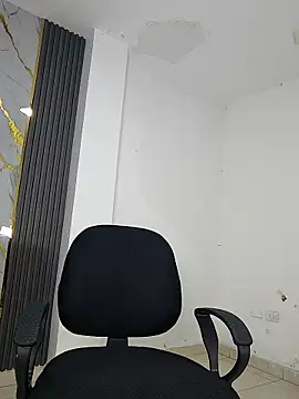 sophia ramirez12 online show from 10-02-25, 10:28