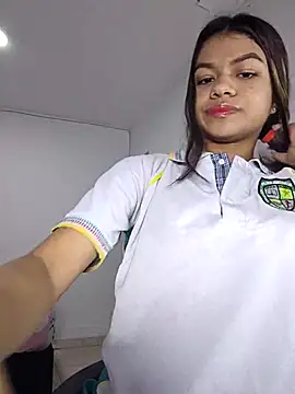 sophia ramirez12 online show from 10-23-25, 11:57