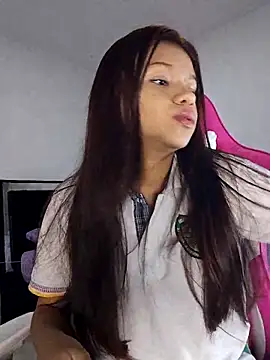 sophia ramirez12 online show from 04-10-26, 01:44