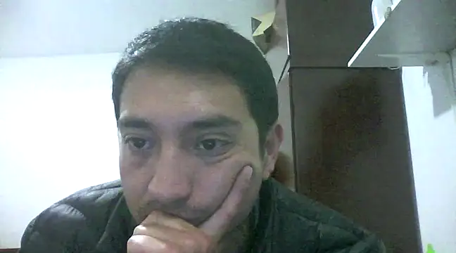 Snapshot of SaintJacob chatting on 02-19-25, 06:32 SaintJacob online show from 02-19-25, 06:32