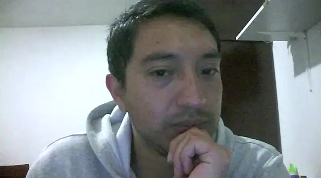 Snapshot of SaintJacob chatting on 02-20-25, 09:31 SaintJacob online show from 02-20-25, 09:31