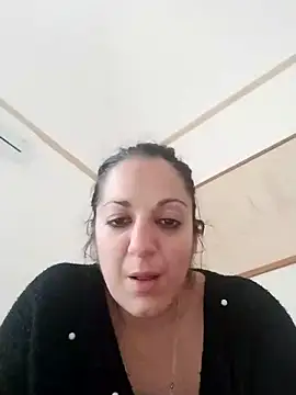 Snapshot of sokiee chatting on 03-10-25, 03:09 sokiee online show from 03-10-25, 03:09