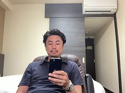 Snapshot of masato1115aa chatting on 07-17-26, 07:04 masato1115aa online show from 07-17-26, 07:04