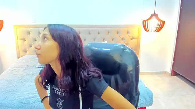 leslieanddrako online show from 11-07-25, 10:32