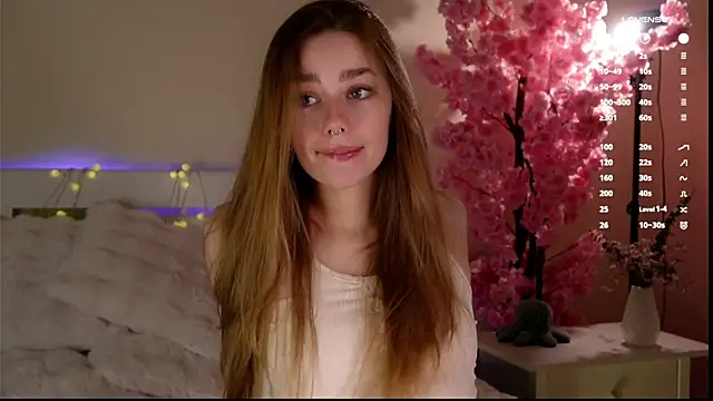 Snapshot of EmilaMills chatting on 04-12-26, 11:15 EmilaMills online show from 04-12-26, 11:15