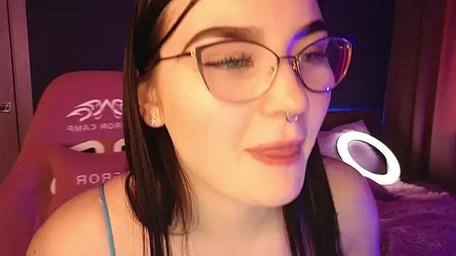 milliedoll online show from 02-25-25, 04:14