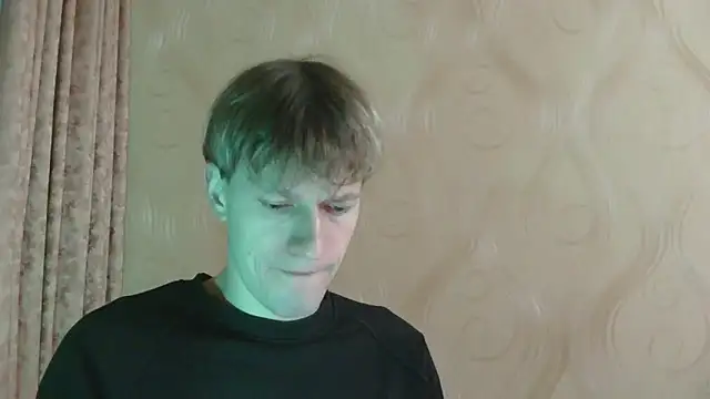 Snapshot of frama666 chatting on 01-06-26, 03:05 frama666 online show from 01-06-26, 03:05