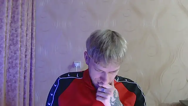 Snapshot of frama666 chatting on 02-17-26, 09:21 frama666 online show from 02-17-26, 09:21