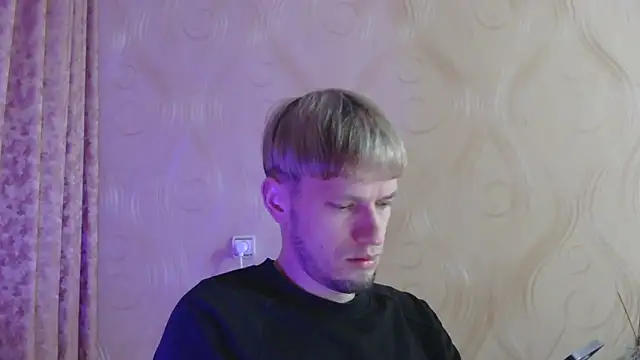 Snapshot of frama666 chatting on 02-18-26, 09:33 frama666 online show from 02-18-26, 09:33