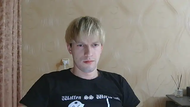 Snapshot of frama666 chatting on 05-17-26, 08:16 frama666 online show from 05-17-26, 08:16