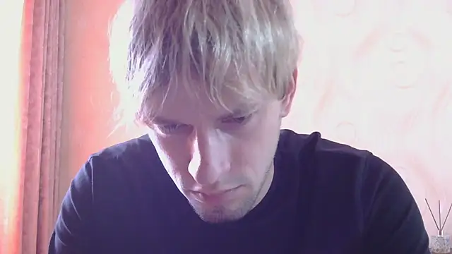 Snapshot of frama666 chatting on 06-04-26, 12:11 frama666 online show from 06-04-26, 12:11