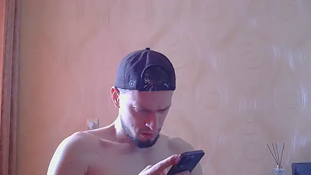 Snapshot of frama666 chatting on 07-14-26, 10:21 frama666 online show from 07-14-26, 10:21