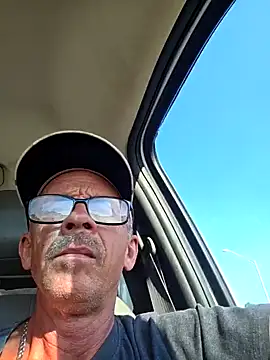 chris8827 online show from 09-11-25, 09:37