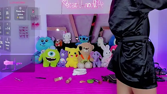 Snapshot of femboy-20 chatting on 03-09-25, 09:03 femboy-20 online show from 03-09-25, 09:03