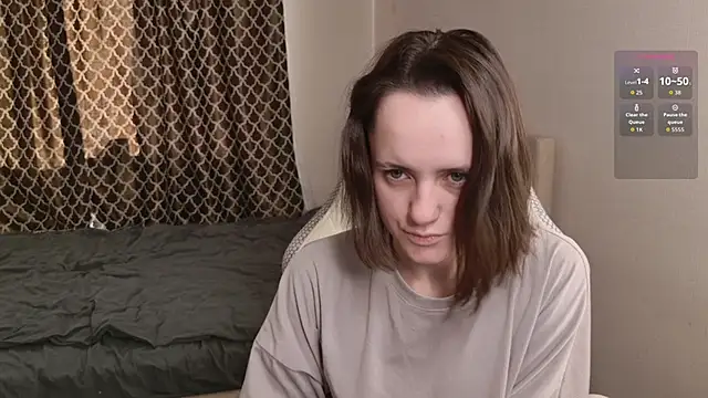 Luna Loveee online show from 09-24-25, 05:00