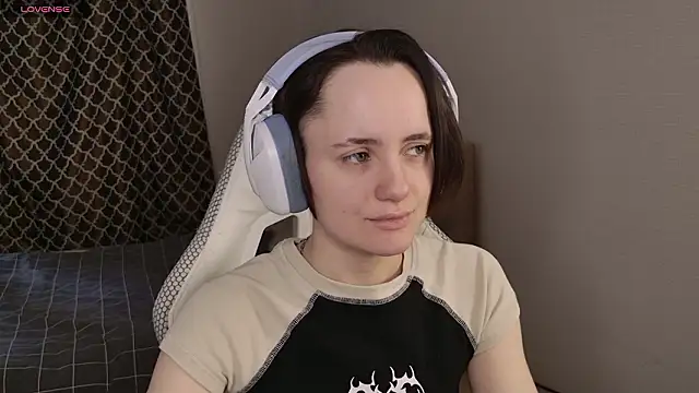 Luna Loveee online show from 02-20-26, 04:53