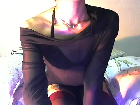 Snapshot of _luckylips chatting on 03-31-26, 07:03 luckylips online show from 03-31-26, 07:03