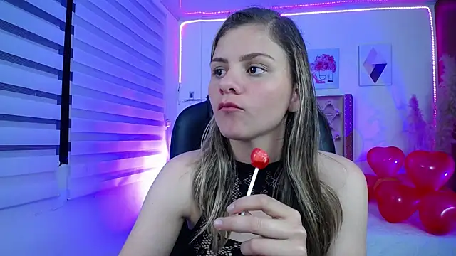 Snapshot of ValeAmayaa chatting on 02-21-25, 10:37 ValeAmayaa online show from 02-21-25, 10:37