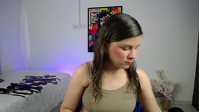 Snapshot of ValeAmayaa chatting on 10-18-25, 10:10 ValeAmayaa online show from 10-18-25, 10:10