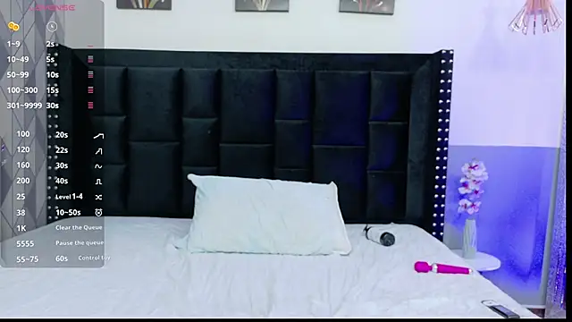 innocenthazel online show from 09-15-25, 12:54