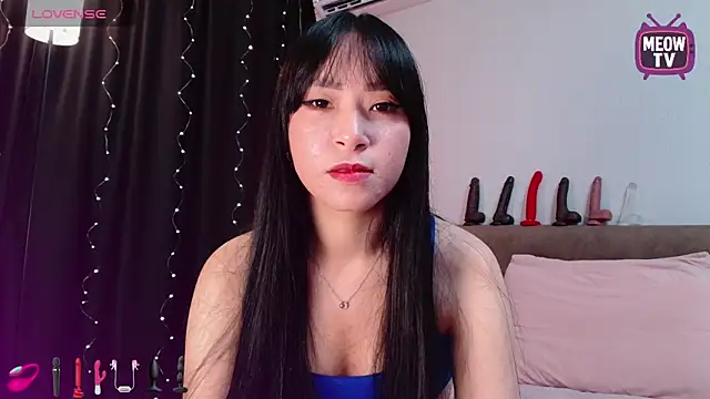 miyakimi0101 online show from 09-15-25, 12:43