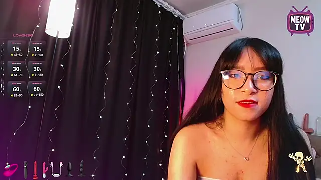 miyakimi0101 online show from 11-11-25, 01:05