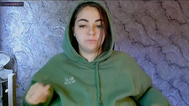 kitsune 8 online show from 09-26-25, 04:38