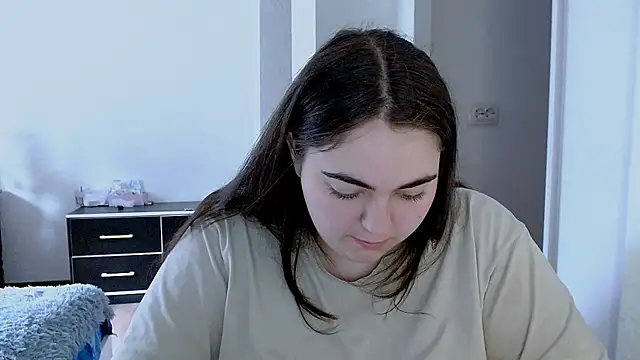 kitsune 8 online show from 06-04-26, 07:14