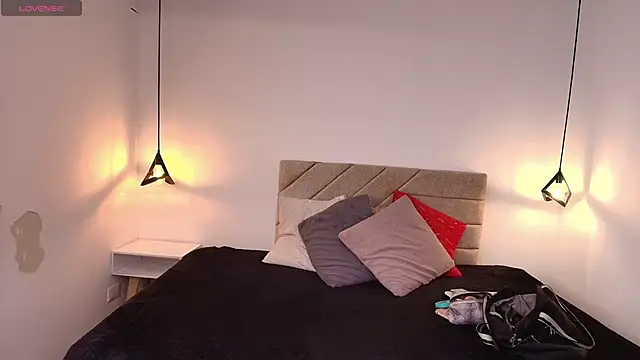 Natasha rose   online show from 04-18-26, 07:40